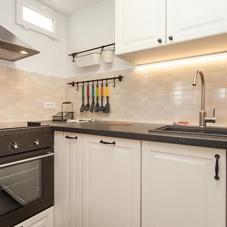 Apartment Amare 로비니 외부 사진